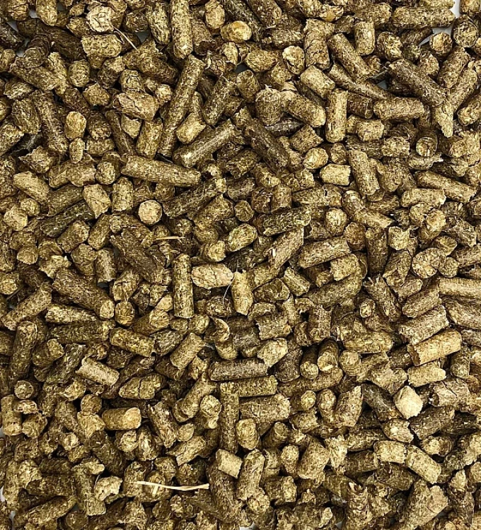 8mm Żwirek ze słomy pellet granulat ściółka 15kg dla kota kuweta