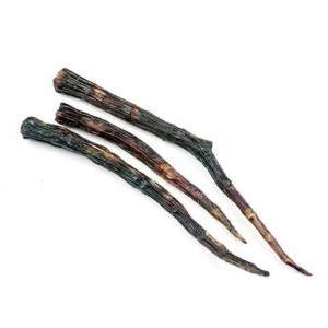 Naturalny gryzak dla psa duży ogon wołowy suszony ciemny 10-15cm 1szt.