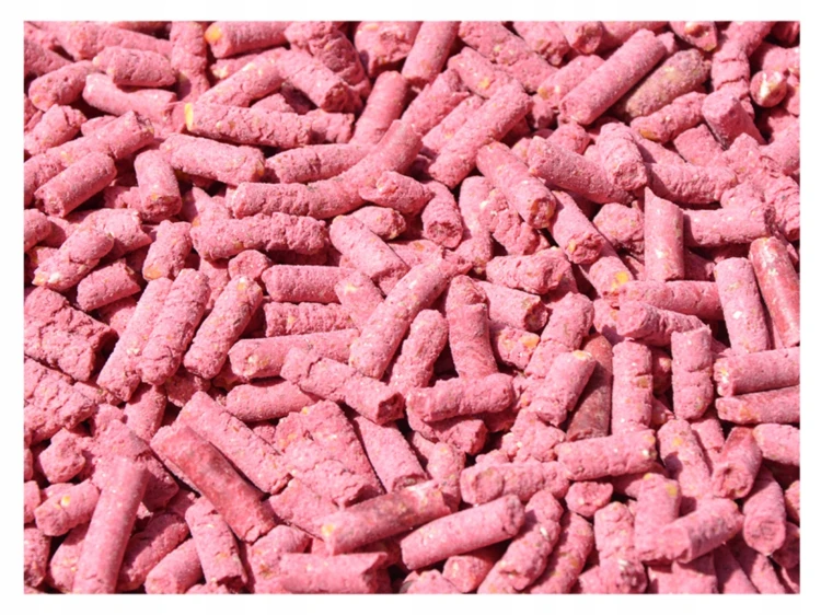 Pellet zanętowy wędkarski 4,5kg 6mm TRUSKAWKA zanęta na karpia karasia lesz